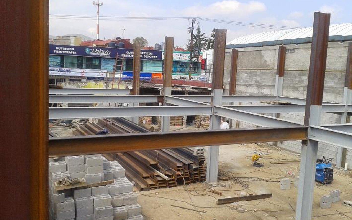 Edificio para oficinas en Atizapán